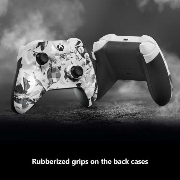 Xbox Series X wireless controller with rubberized grips for enhanced comfort.