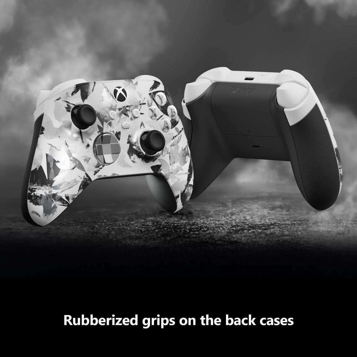 Xbox Series X wireless controller with rubberized grips for enhanced comfort.